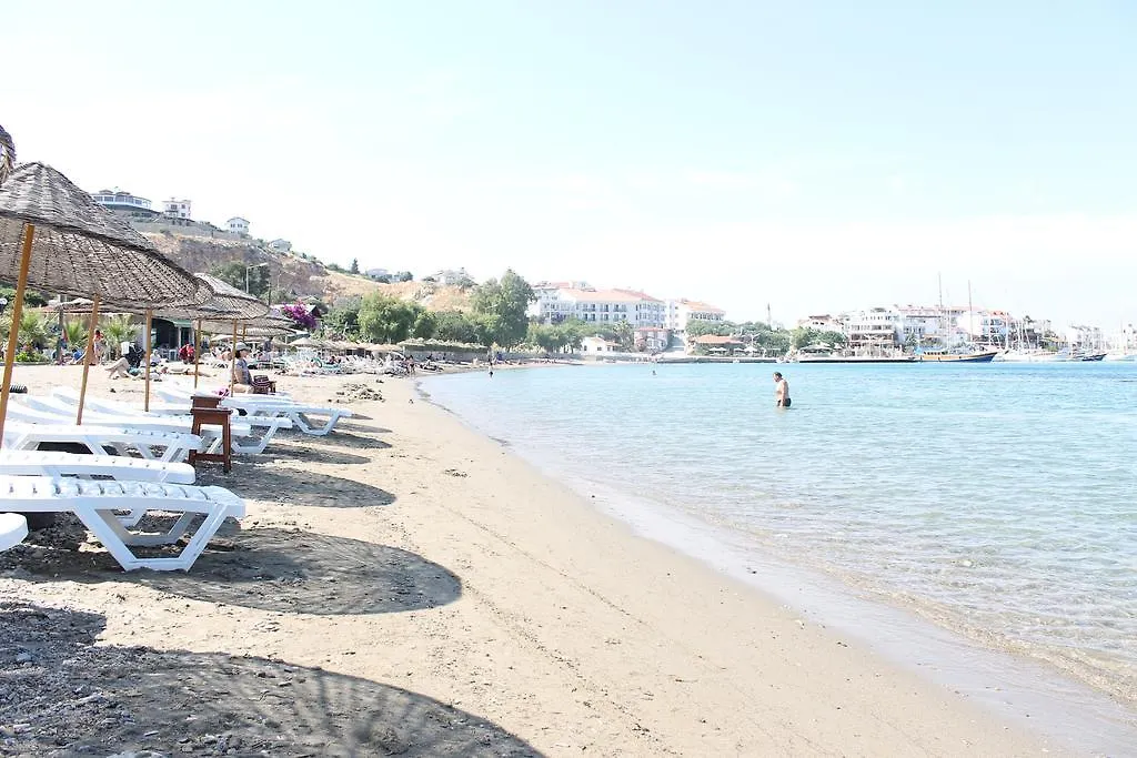 Datca Bayrakli Hotel