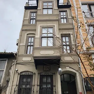https://no-34-hotel.istanbul-turkeyhotels.com